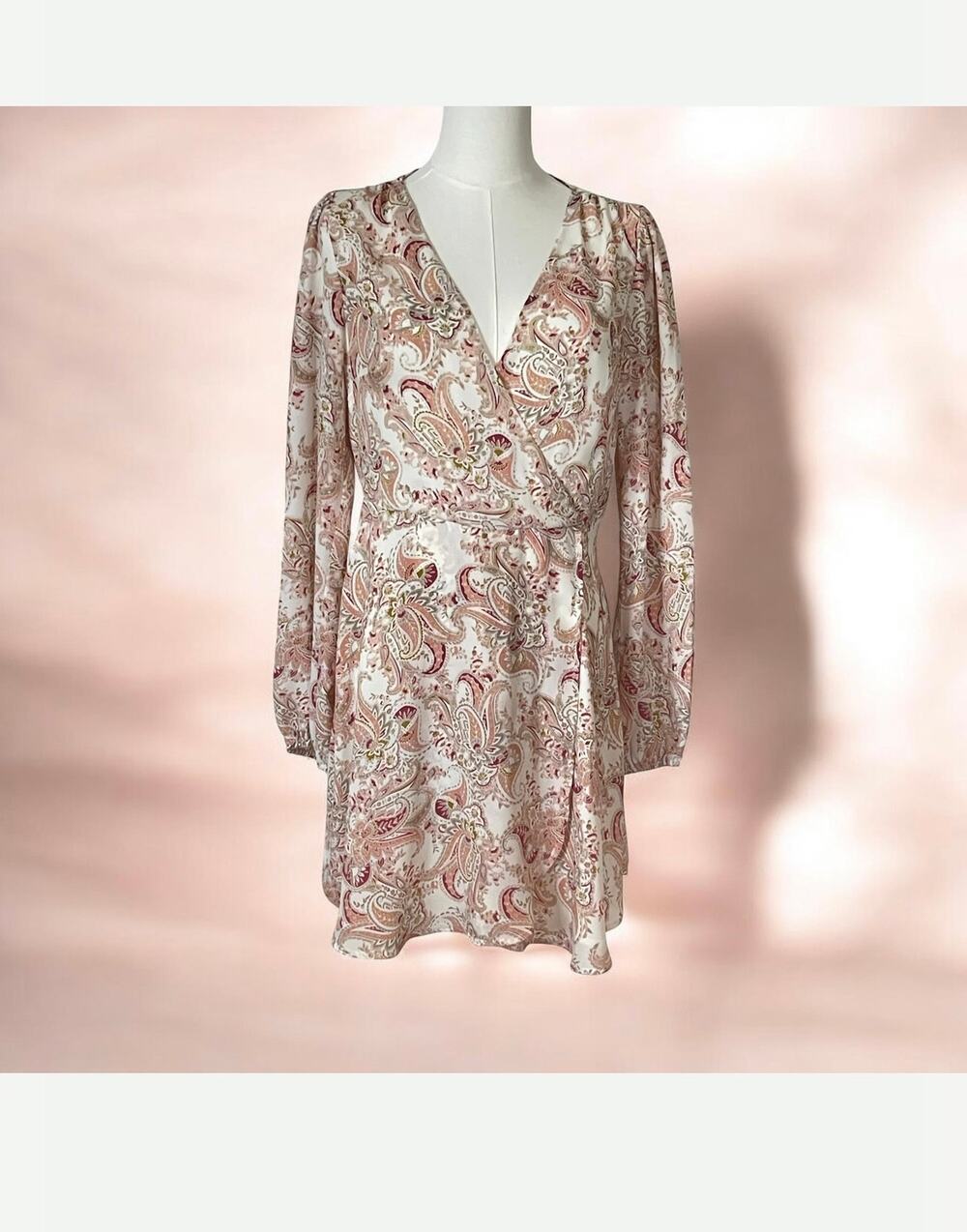 Forever 21 Gorgeous Mini Dress Large